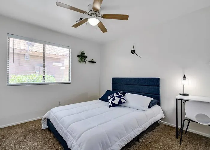 Great Location Near Shopping & Entertainment Holiday home Litchfield Park